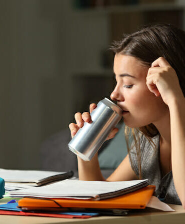 Energy Drink: disturbi del sonno e picchi di glicemia anche nei giovani